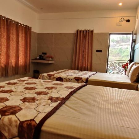 Rr Holiday Homes Kodaikanal Ngoại thất bức ảnh